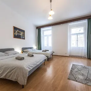 Apartamento Wenceslas Square 2 Bedroom, Praga