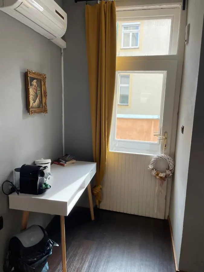 Old Town Square Apartment Jakubska 744 Prague