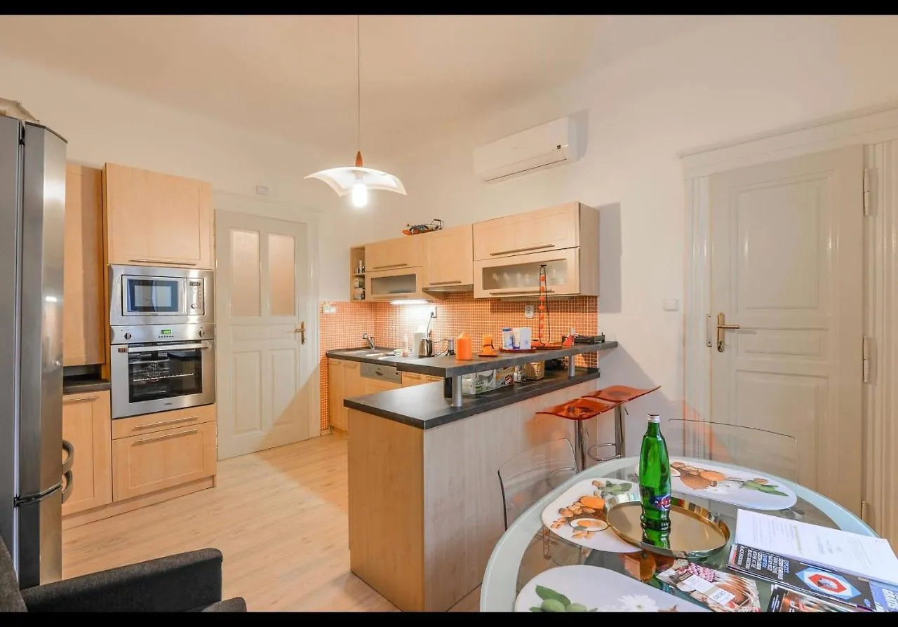 Old Town Square Apartment Jakubska 744 Prague Czech Republic